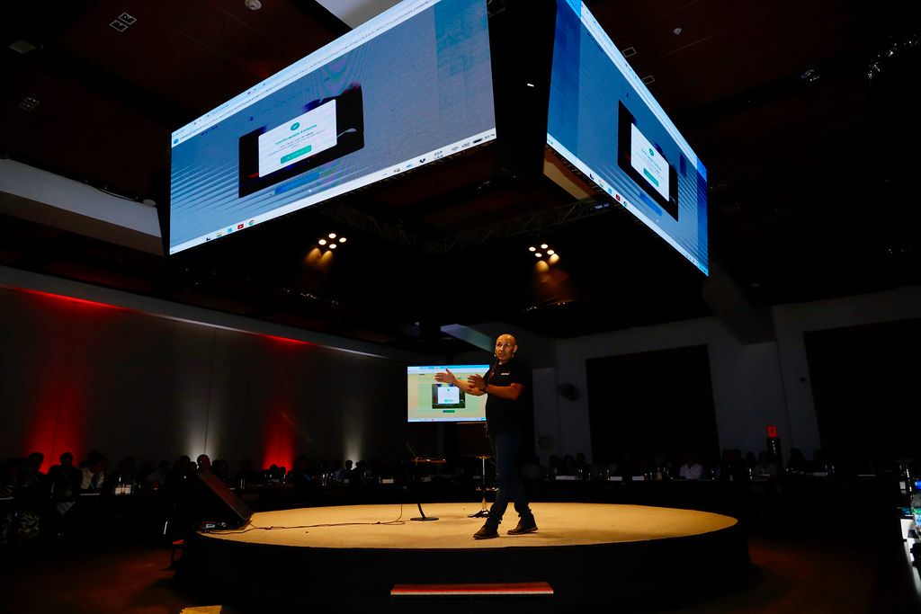 IA-REAL-ECUADOR-JORGE-HINCAPIE-CEO-NEWZENDA